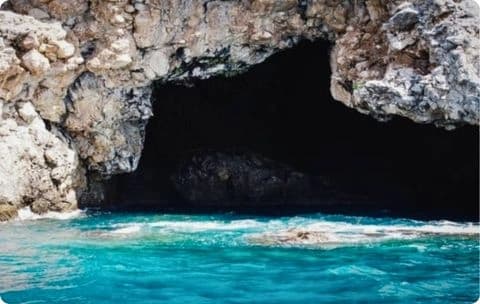 Güvercinlik Mağarası (Kalkan)