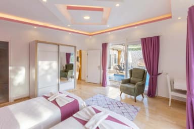 Villa Volga Korunaklı Havuz 72