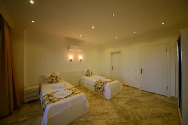 Villa Kaan Korunaklı Havuz 71