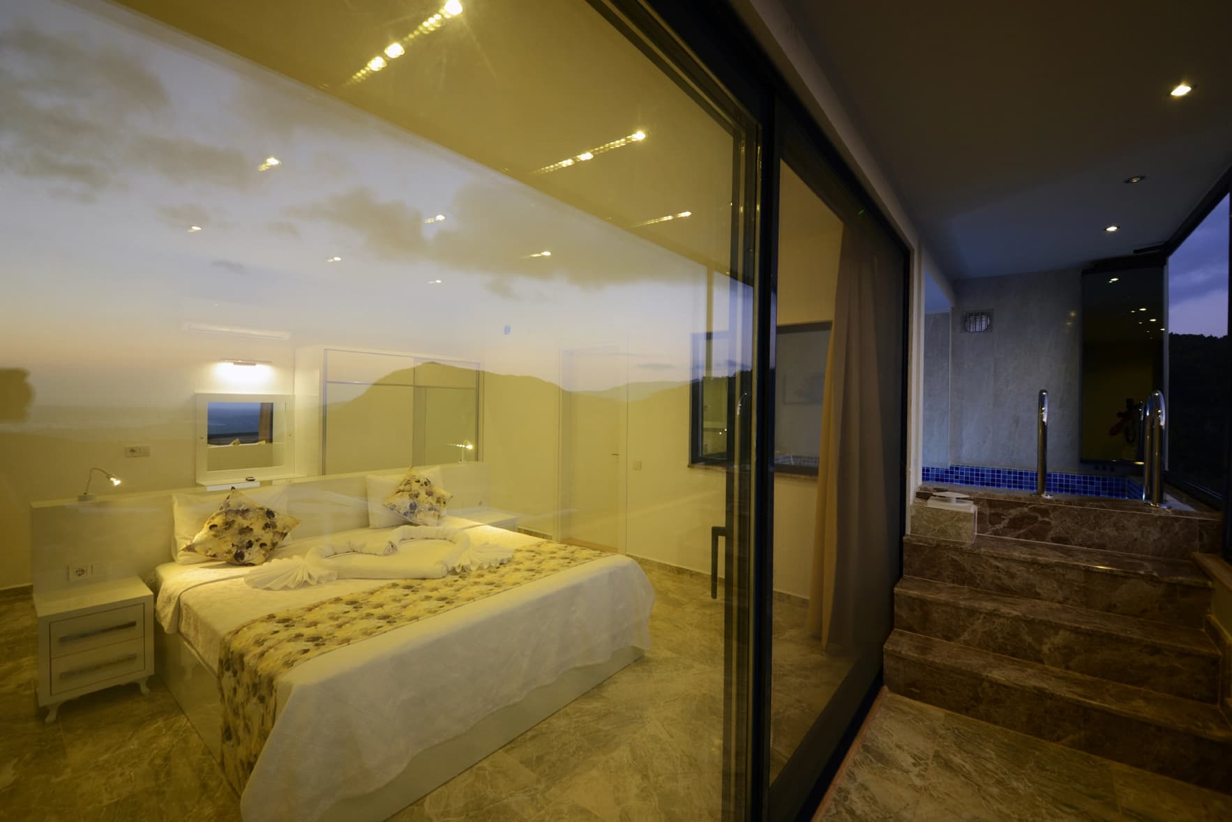 Villa Kaan Korunaklı Havuz 43