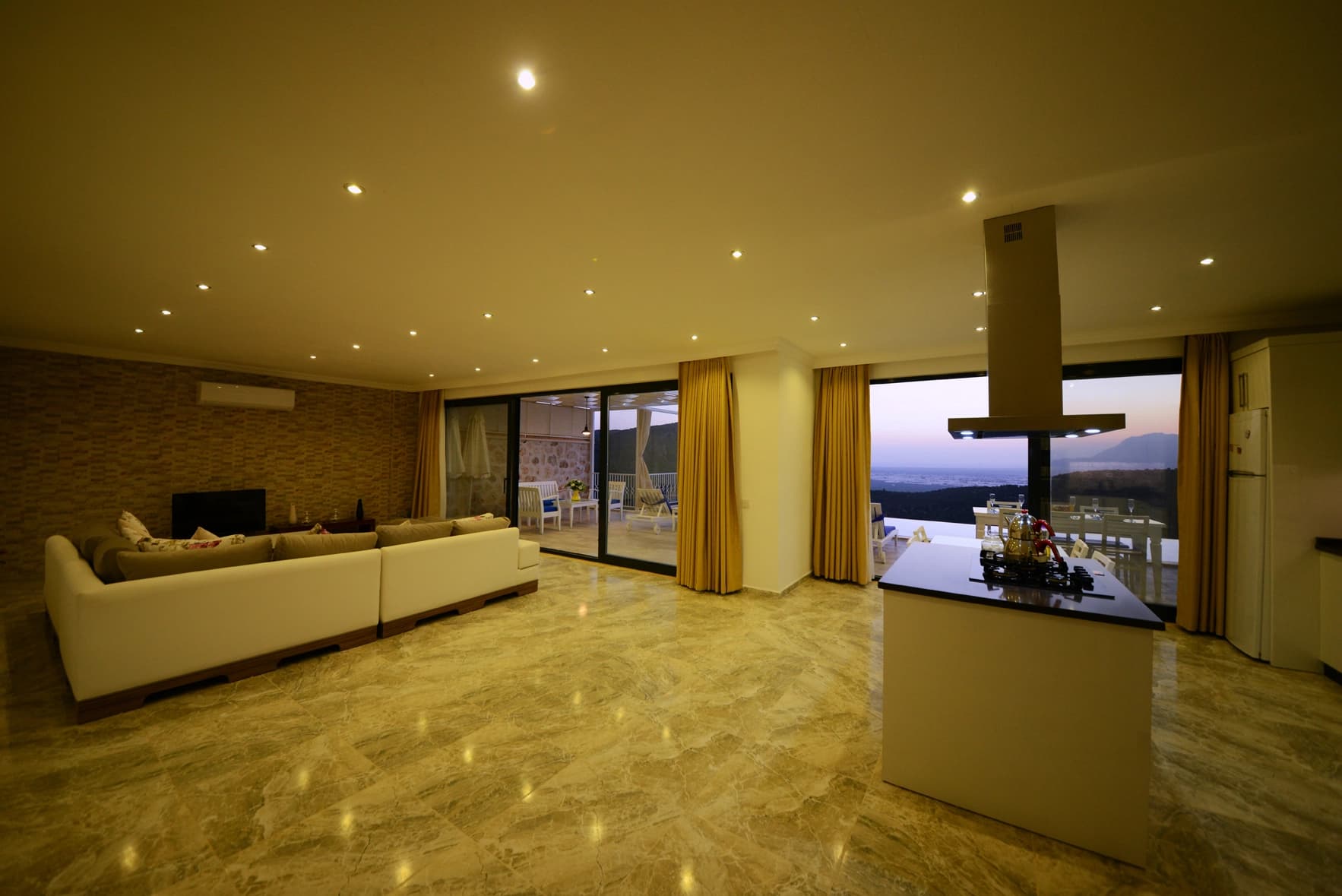 Villa Kaan Korunaklı Havuz 63