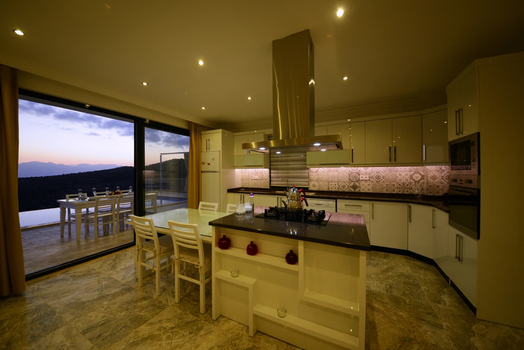 Villa Kaan Korunaklı Havuz 77