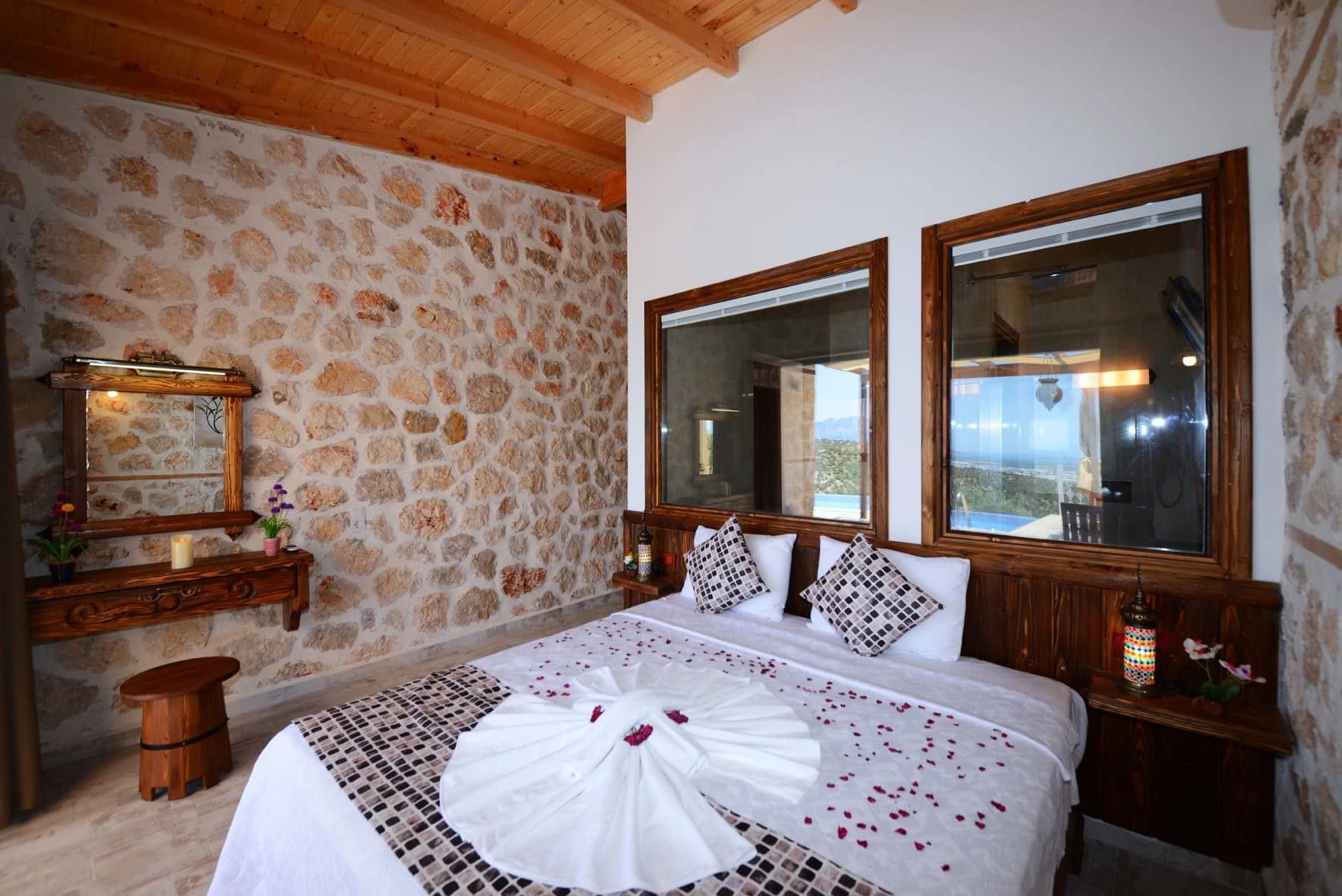 Villa Selen Korunaklı Havuz 58