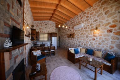 Villa Selen Korunaklı Havuz 36