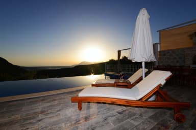 Villa Selen Korunaklı Havuz 98