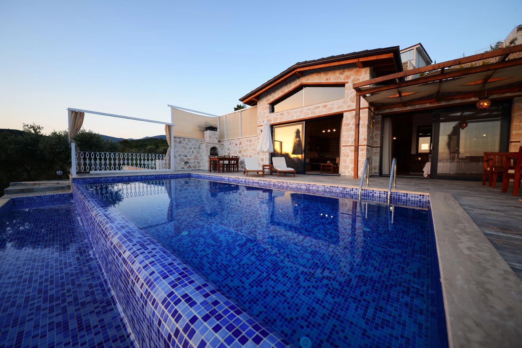 Villa Selen Korunaklı Havuz 70