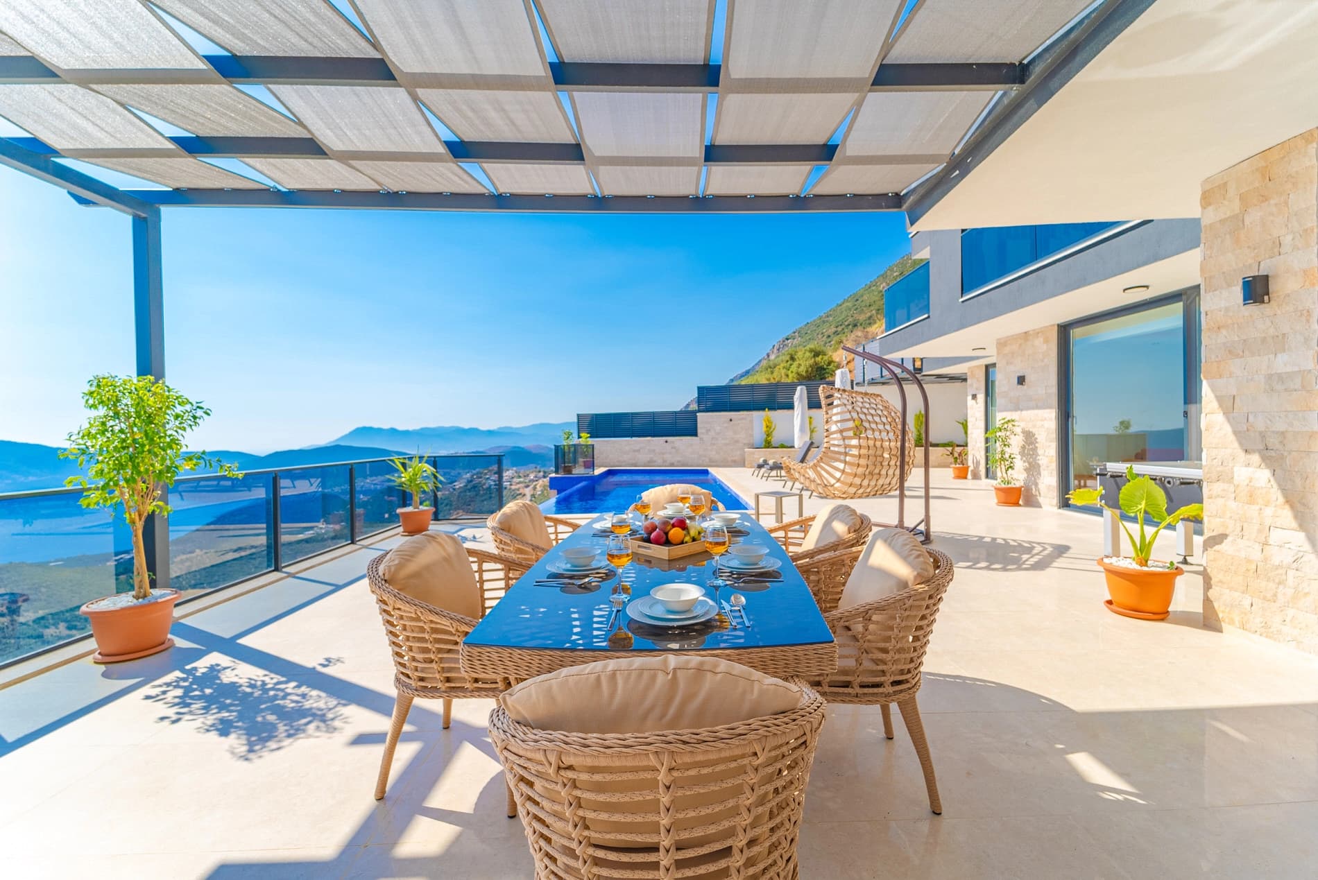 Villa Yeşim Korunaklı Havuz 42