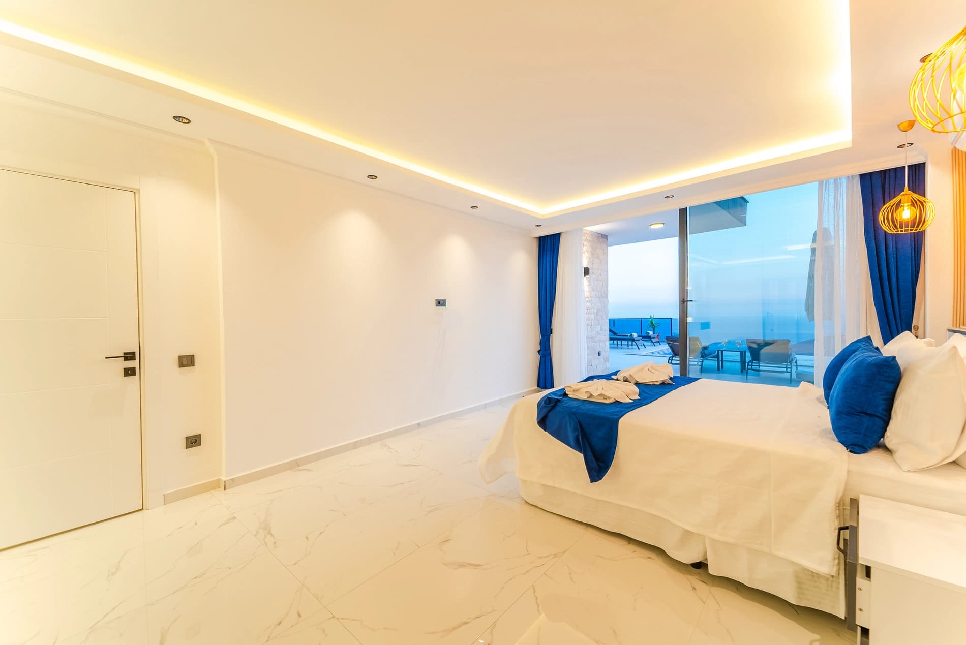 Villa Yeşim Korunaklı Havuz 16