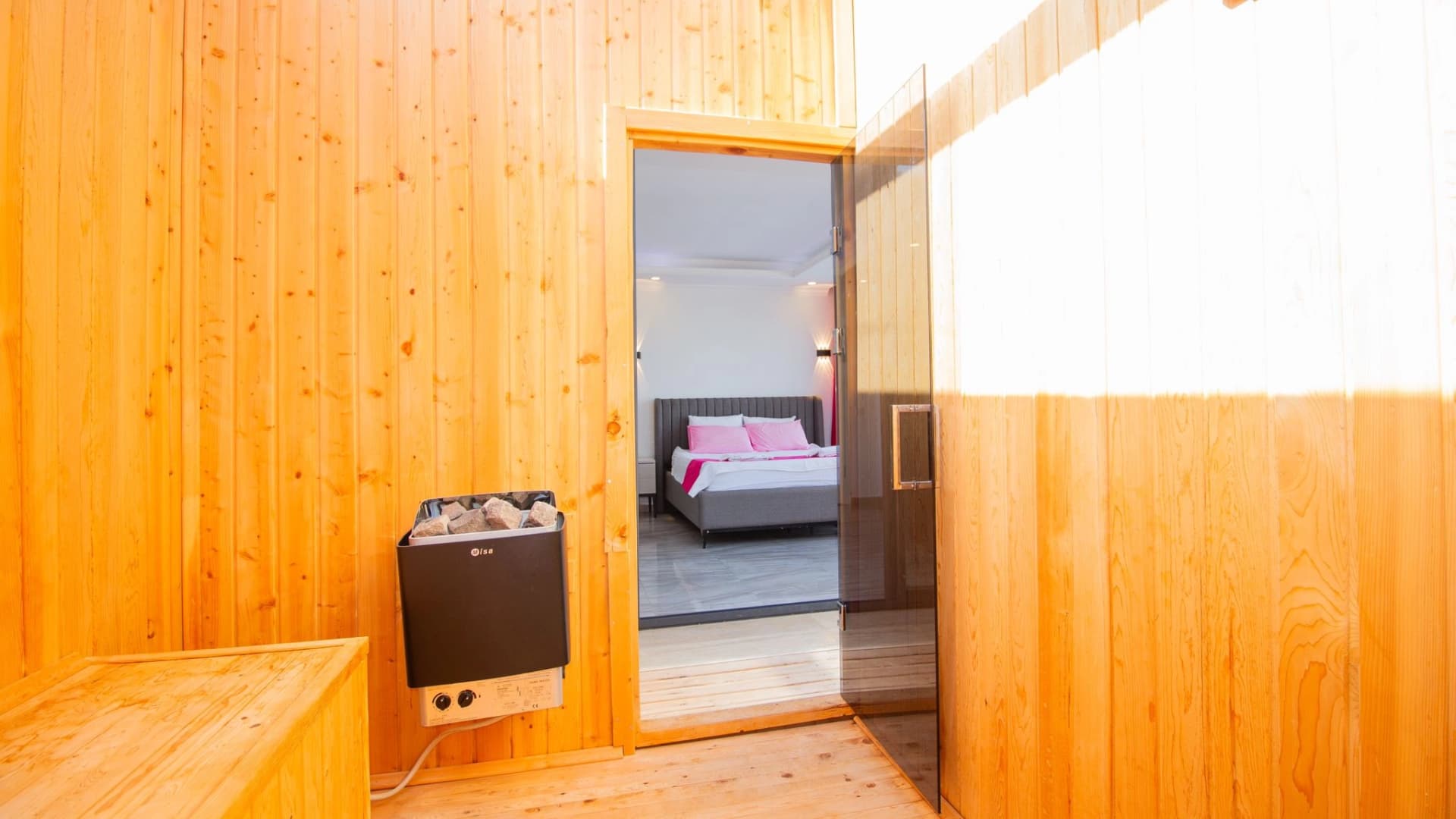 Villa Uğur Üzümlü Korunaklı Havuz 70