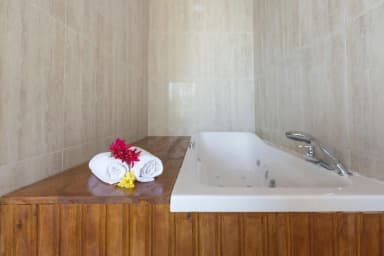 Villa Pınar Korunaklı Havuz 64