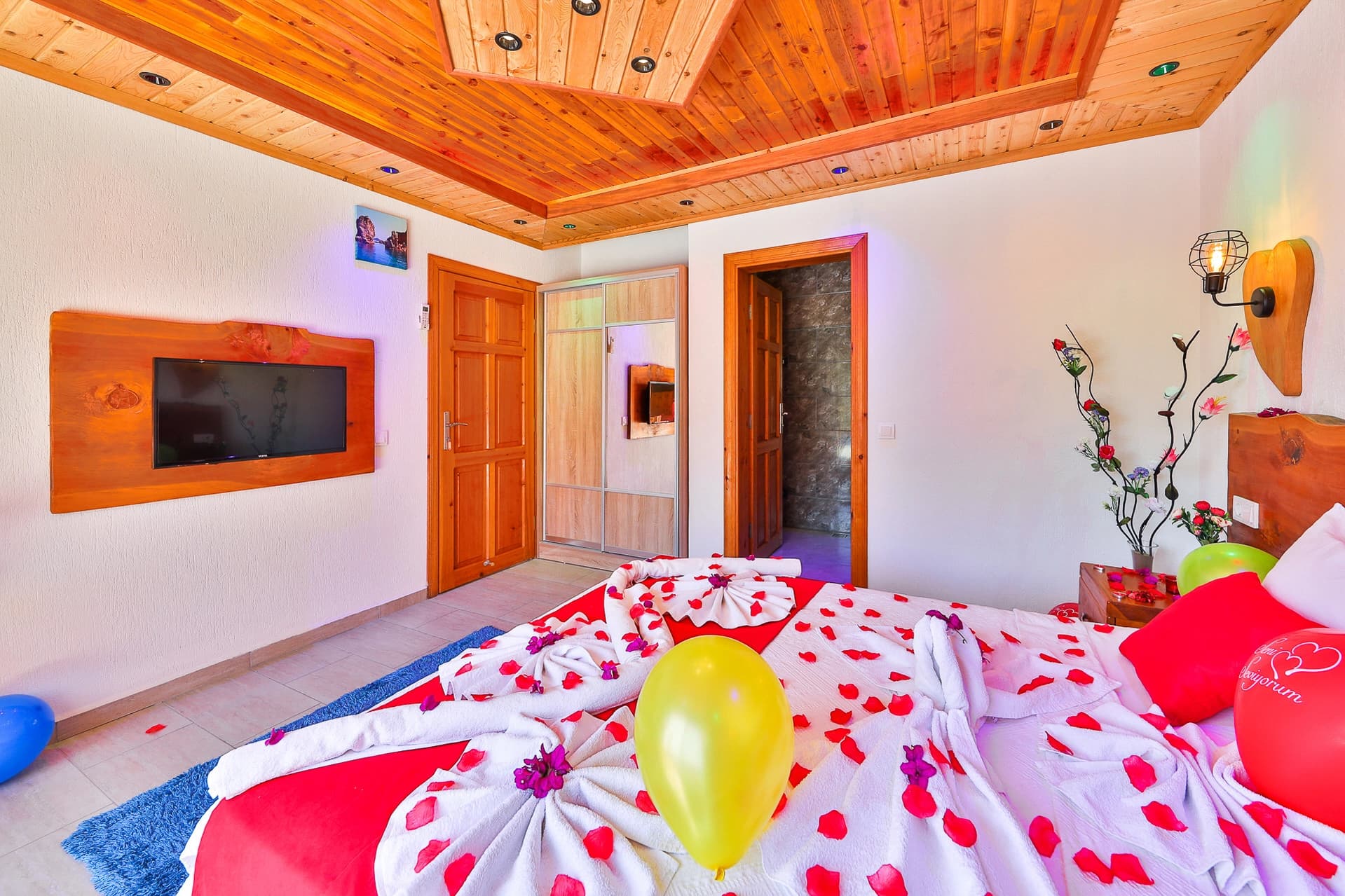 Villa Polat Korunaklı Havuz 16