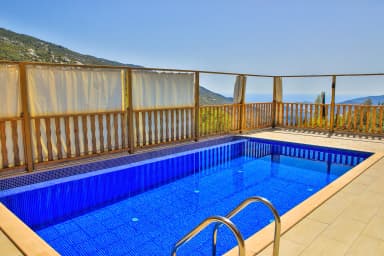 Villa Polat Korunaklı Havuz 70