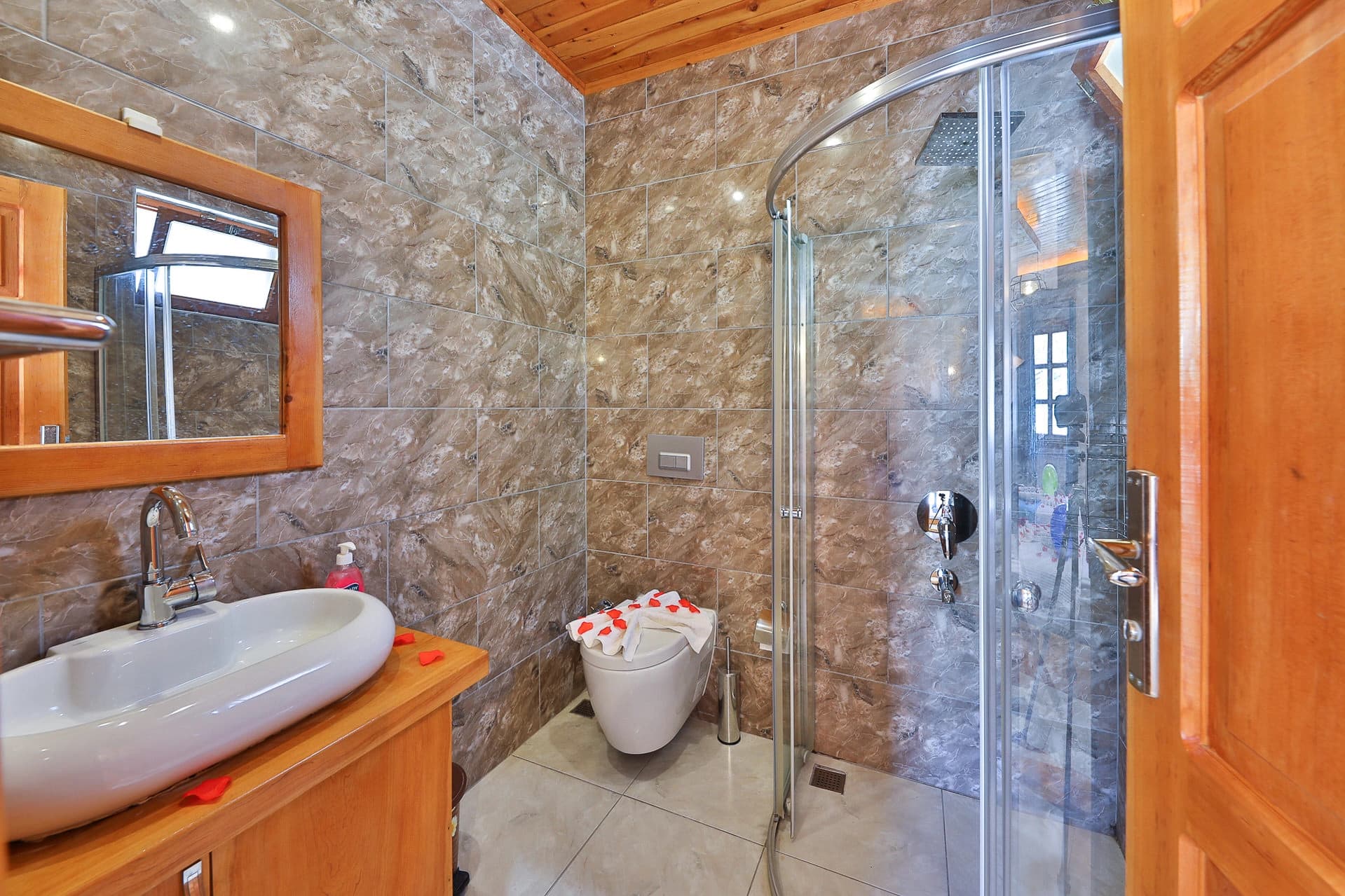 Villa Polat Korunaklı Havuz 78