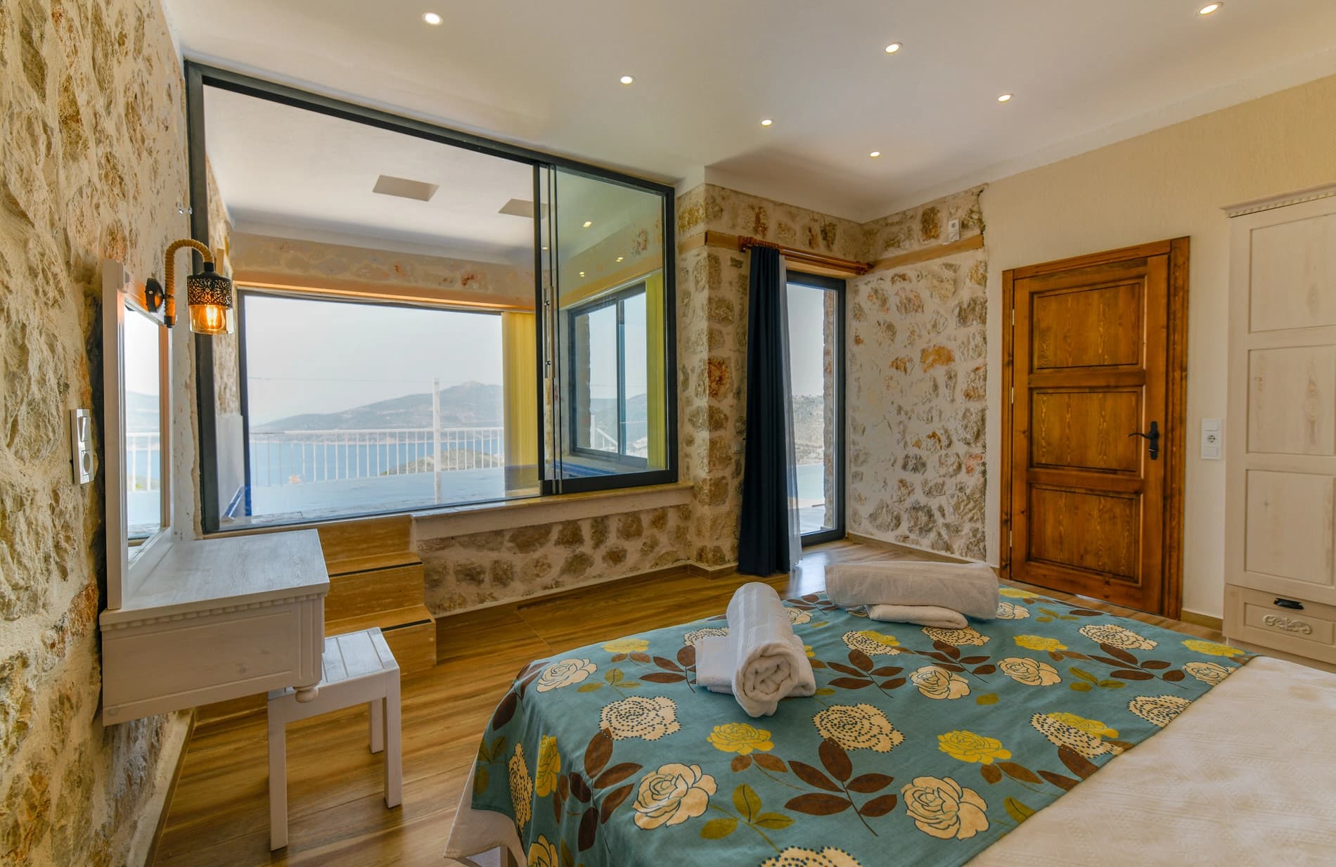 Villa Sur Korunaklı Havuz 62