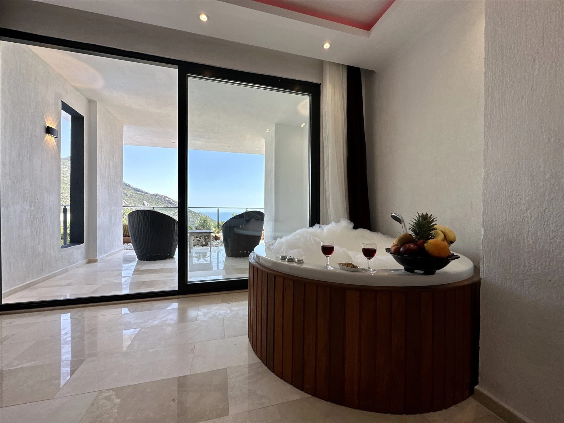 Villa Ebrar Korunaklı Havuz 50