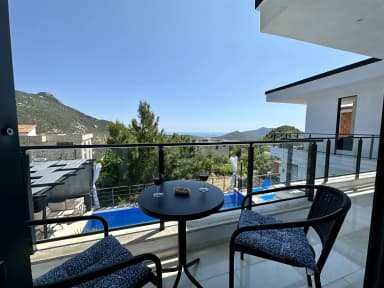 Villa Ebrar Korunaklı Havuz 16