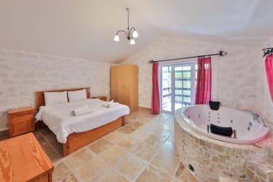 Villa Kaputaş 3 Korunaklı Havuz 96