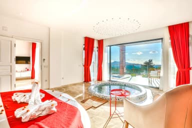 Villa Eylül Korunaklı Havuz 92