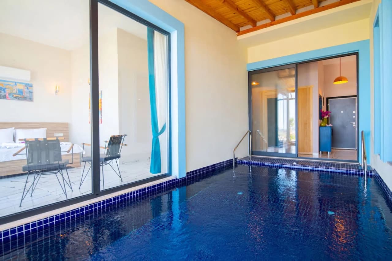 Villa Mulberry Silver Korunaklı Havuz 96