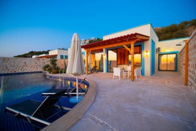 Villa Mulberry Silver Korunaklı Havuz 52