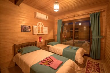 Villa Çam Korunaklı Havuz 90