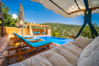 Villa Çam Korunaklı Havuz 40