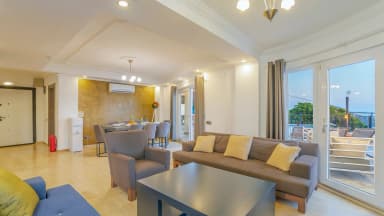 Villa Beyaz Isıtmalı Havuz 30