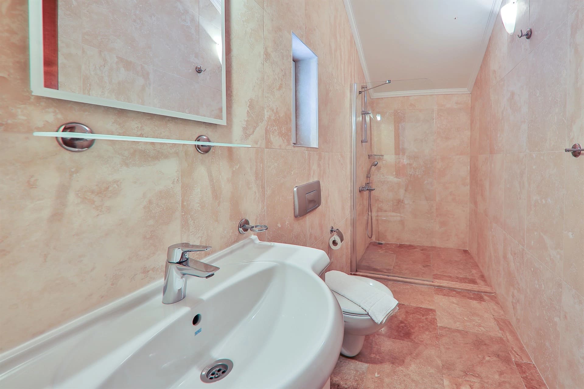 Villa Kaputaş 1 Korunaklı Havuz 82