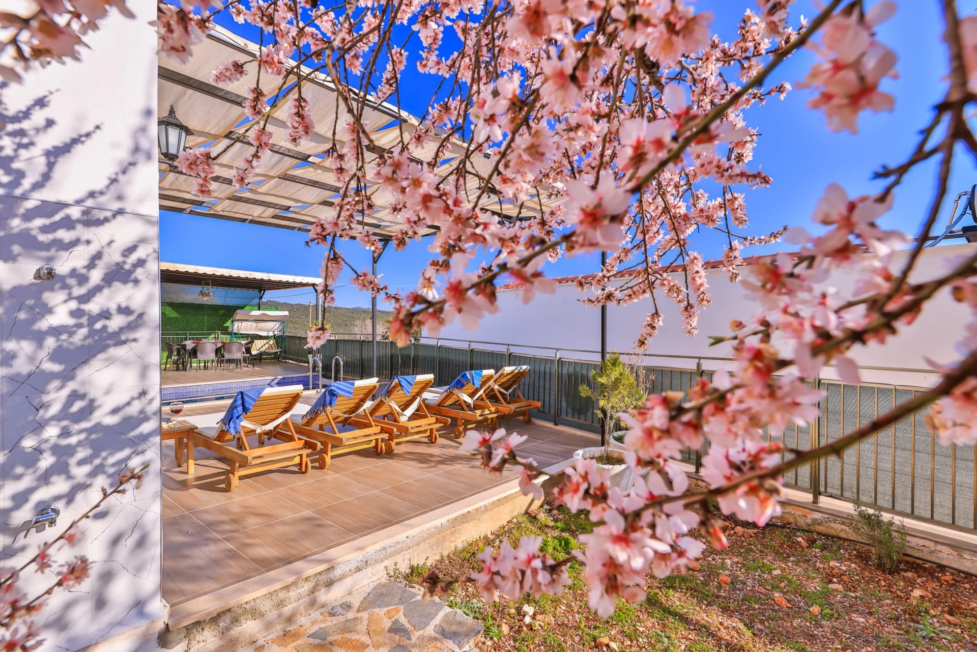 Villa Alpanos Korunaklı Havuz 58