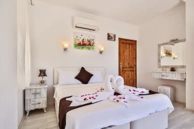 Villa Ihlara Korunaklı Havuz 93