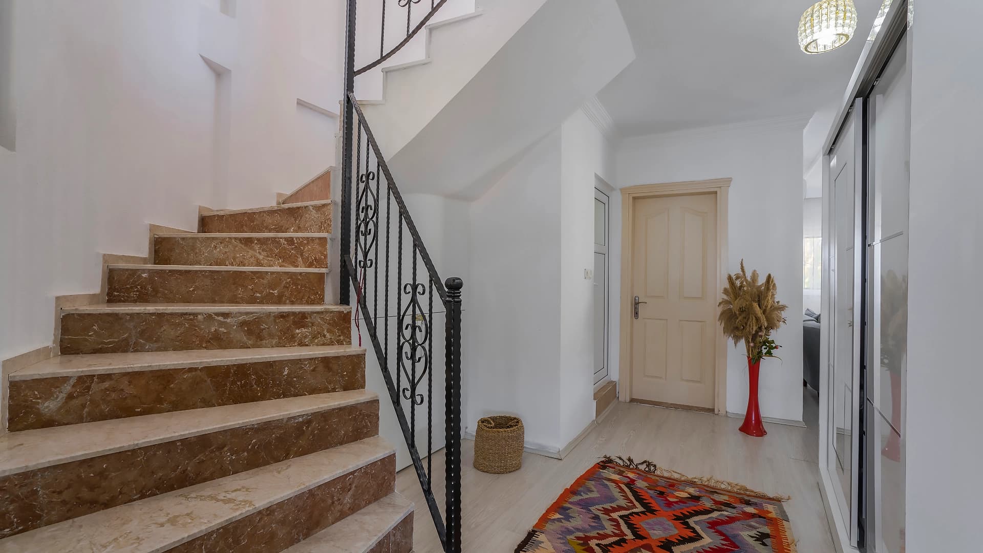 Villa Özdemir Sarıbelen 39