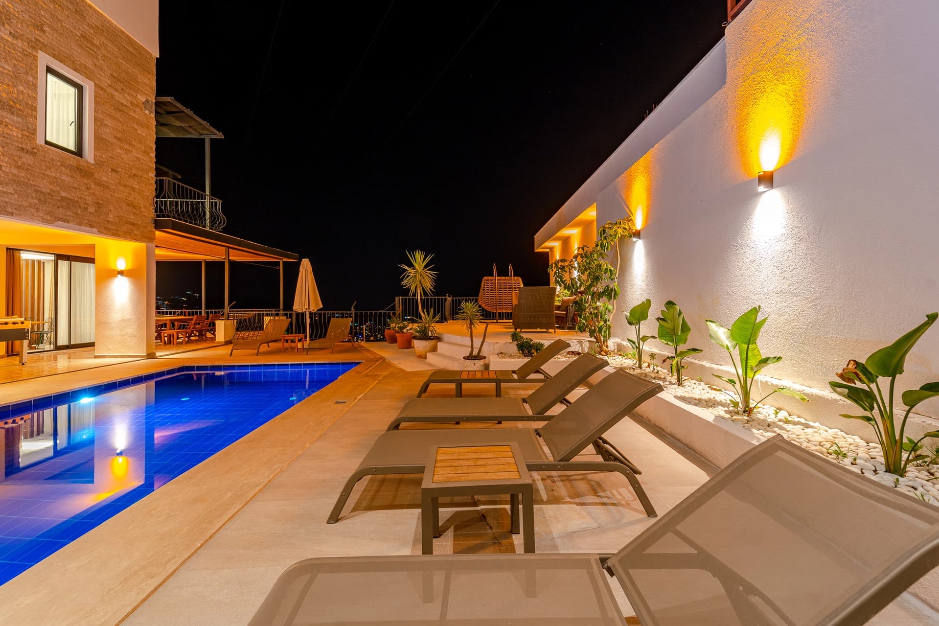 Villa Asteria Korunaklı Havuz 72