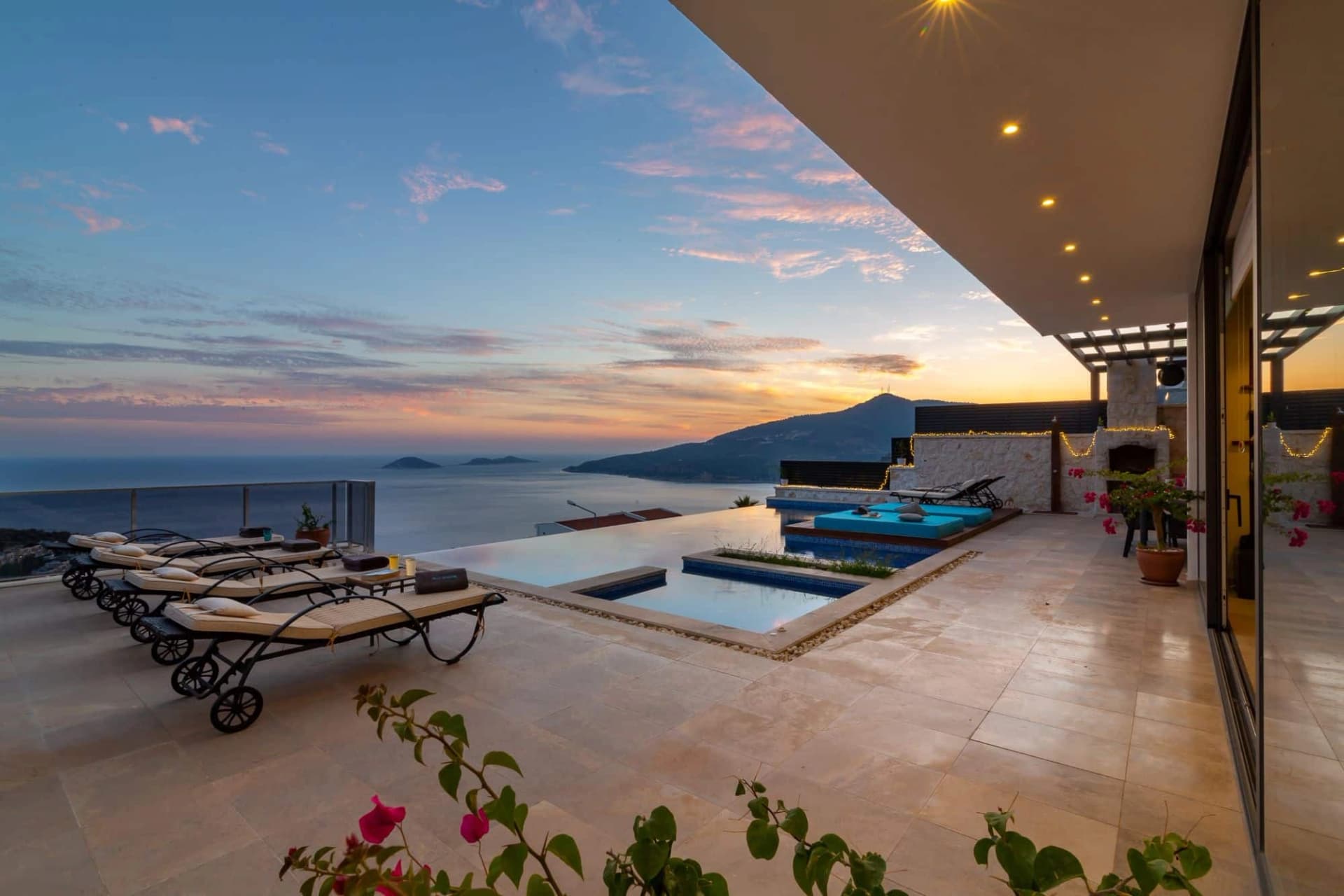 Villa Spectre Özel Havuzlu 38