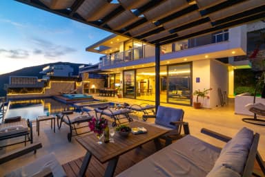 Villa Spectre Özel Havuzlu 10