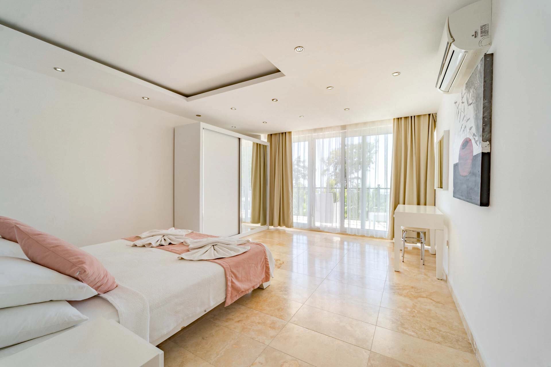 Villa Serenity Çocuk Havuzu 13