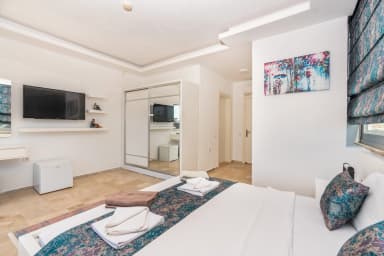 Villa İnfinity Isıtmalı Havuz 83