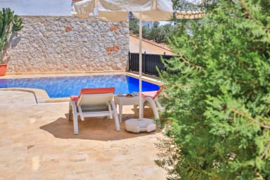 Villa Serta Özel Havuzlu 98