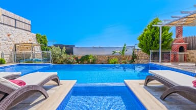 Villa Esinti Korunaklı Havuz 43