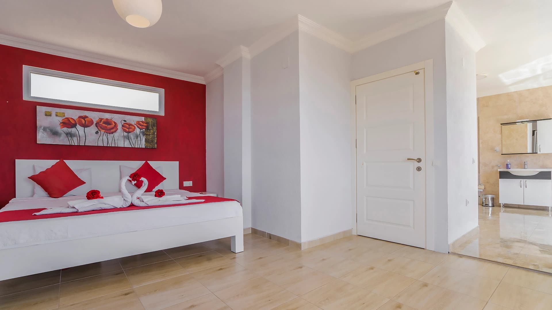 Villa Esinti Korunaklı Havuz 39