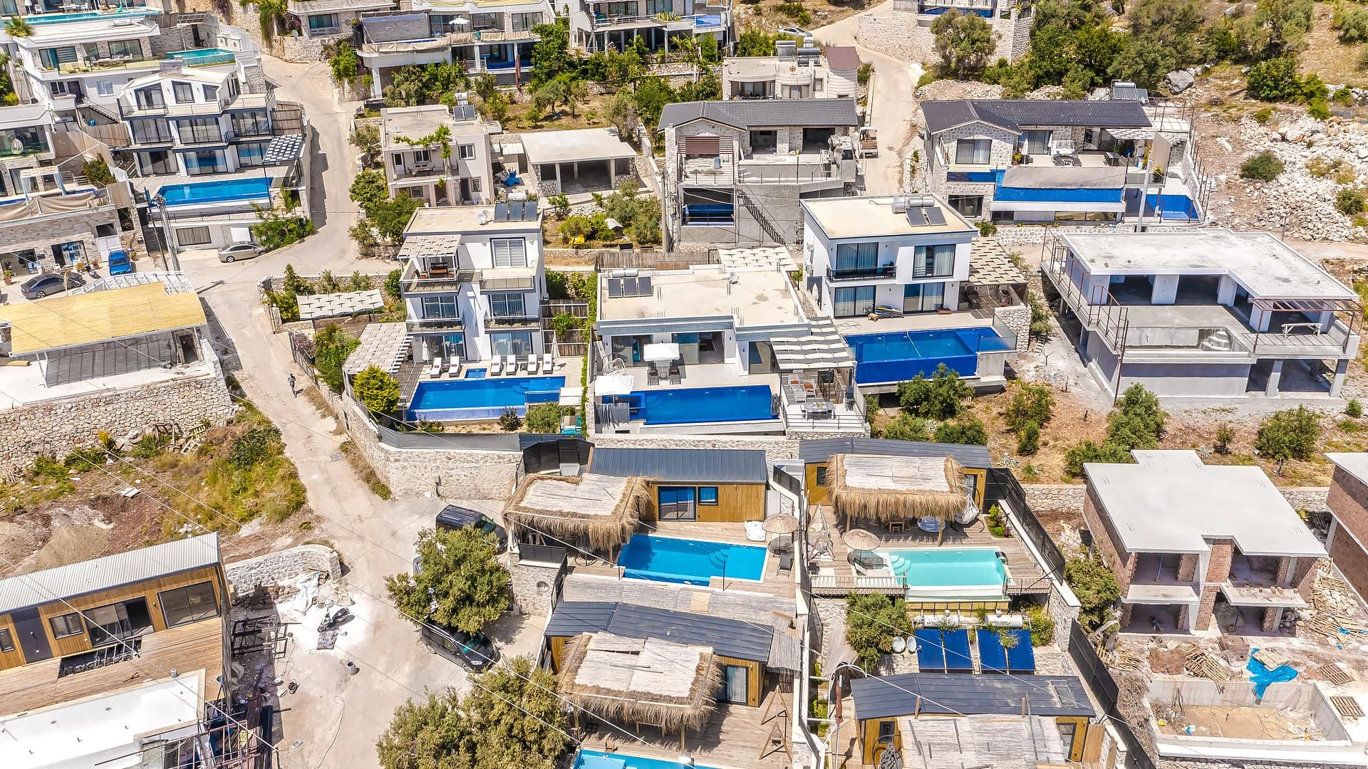 Villa Esinti Korunaklı Havuz 95