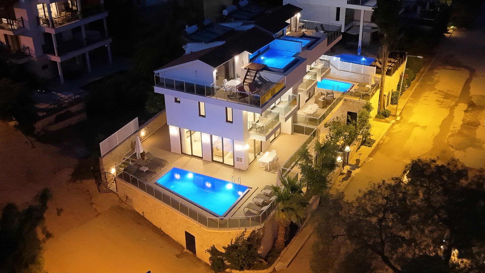 İskele Apart 1 Kalkan 18