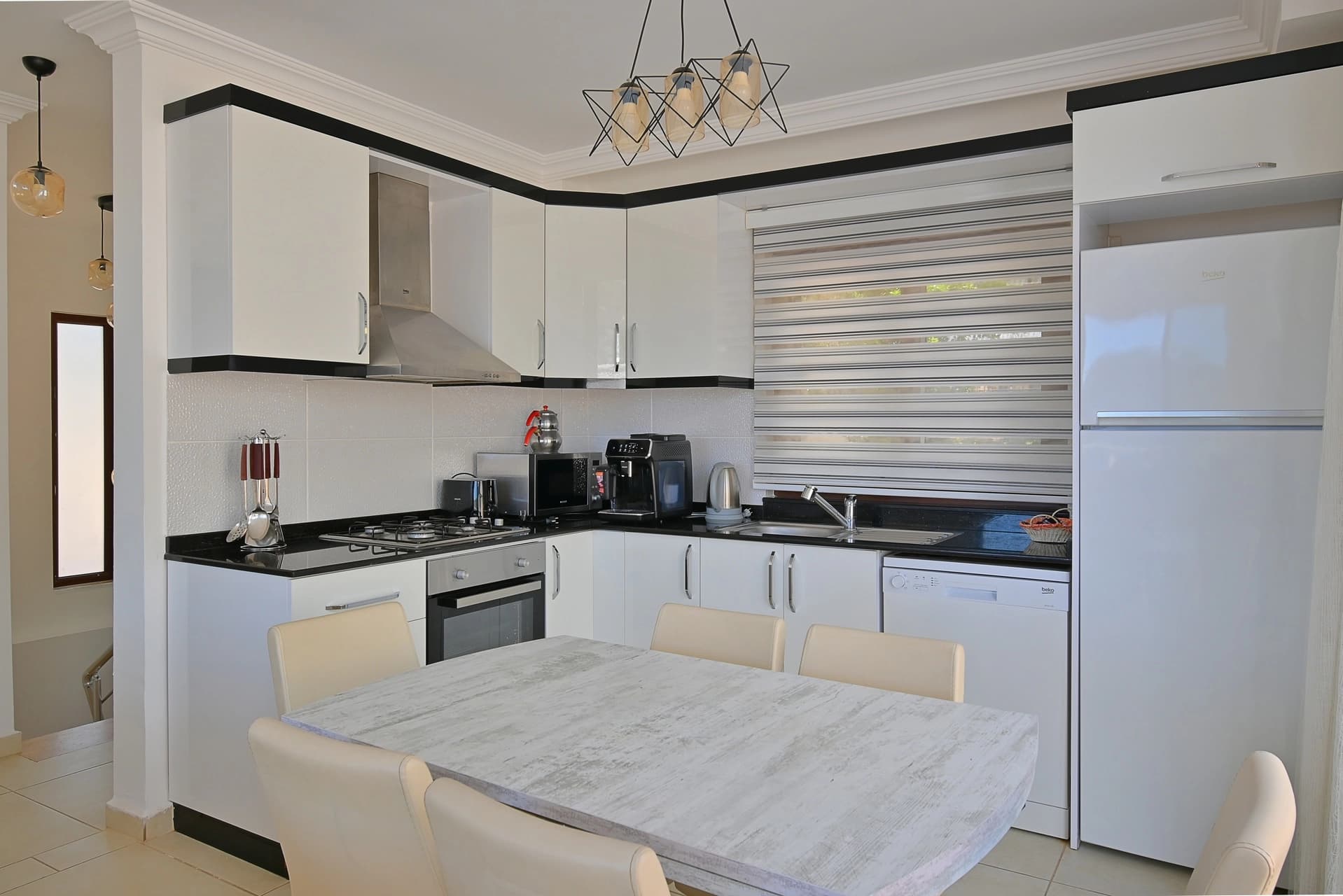 İskele Apart 2 Kalkan 74