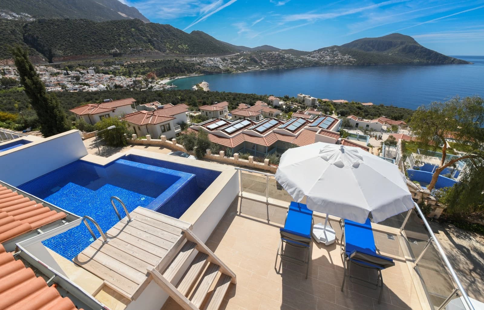 İskele Apart 3 Kalkan 52