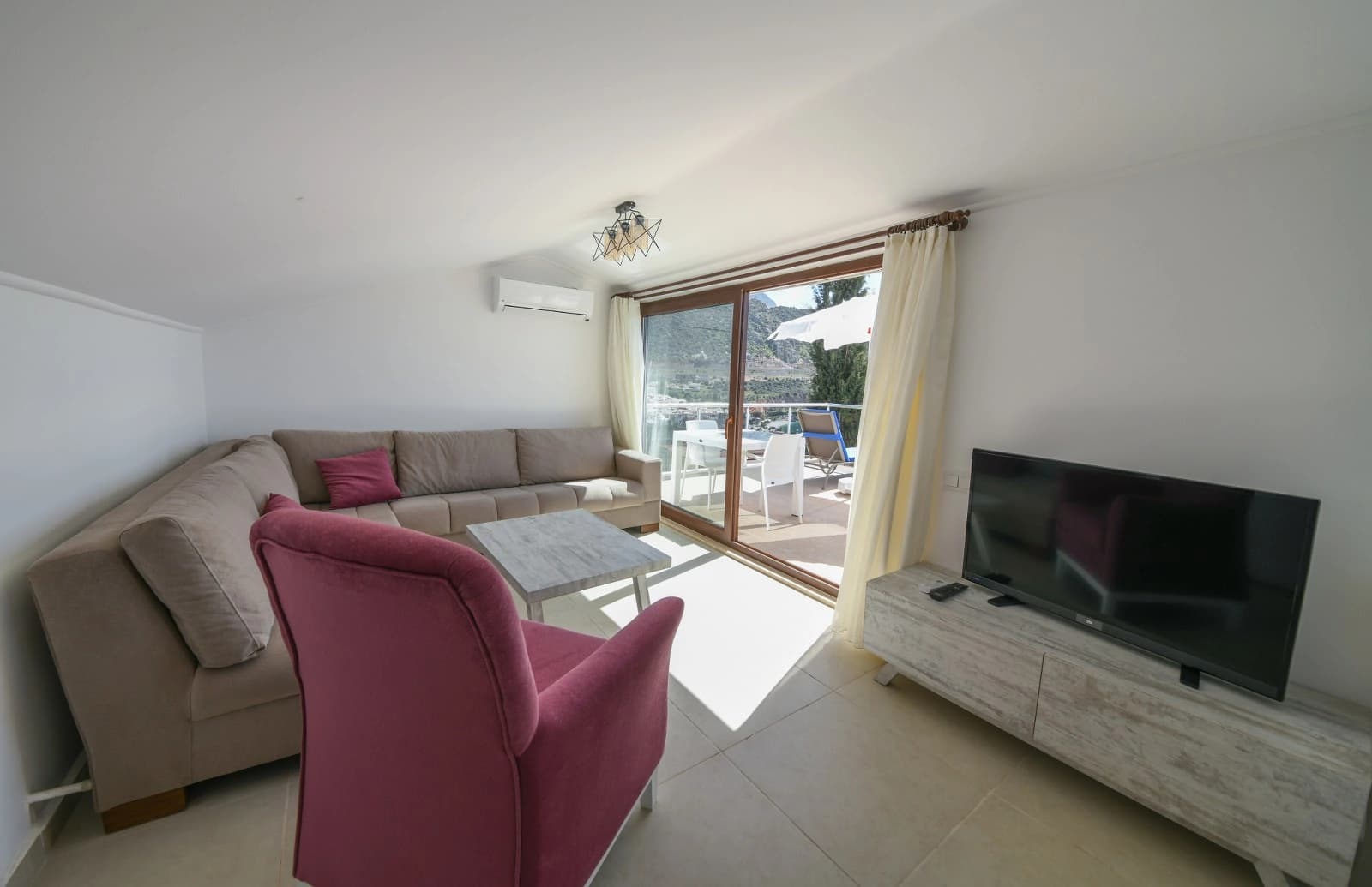 İskele Apart 4 Özel Havuzlu 11