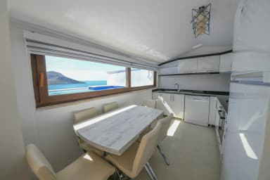 İskele Apart 4 Kalkan 18