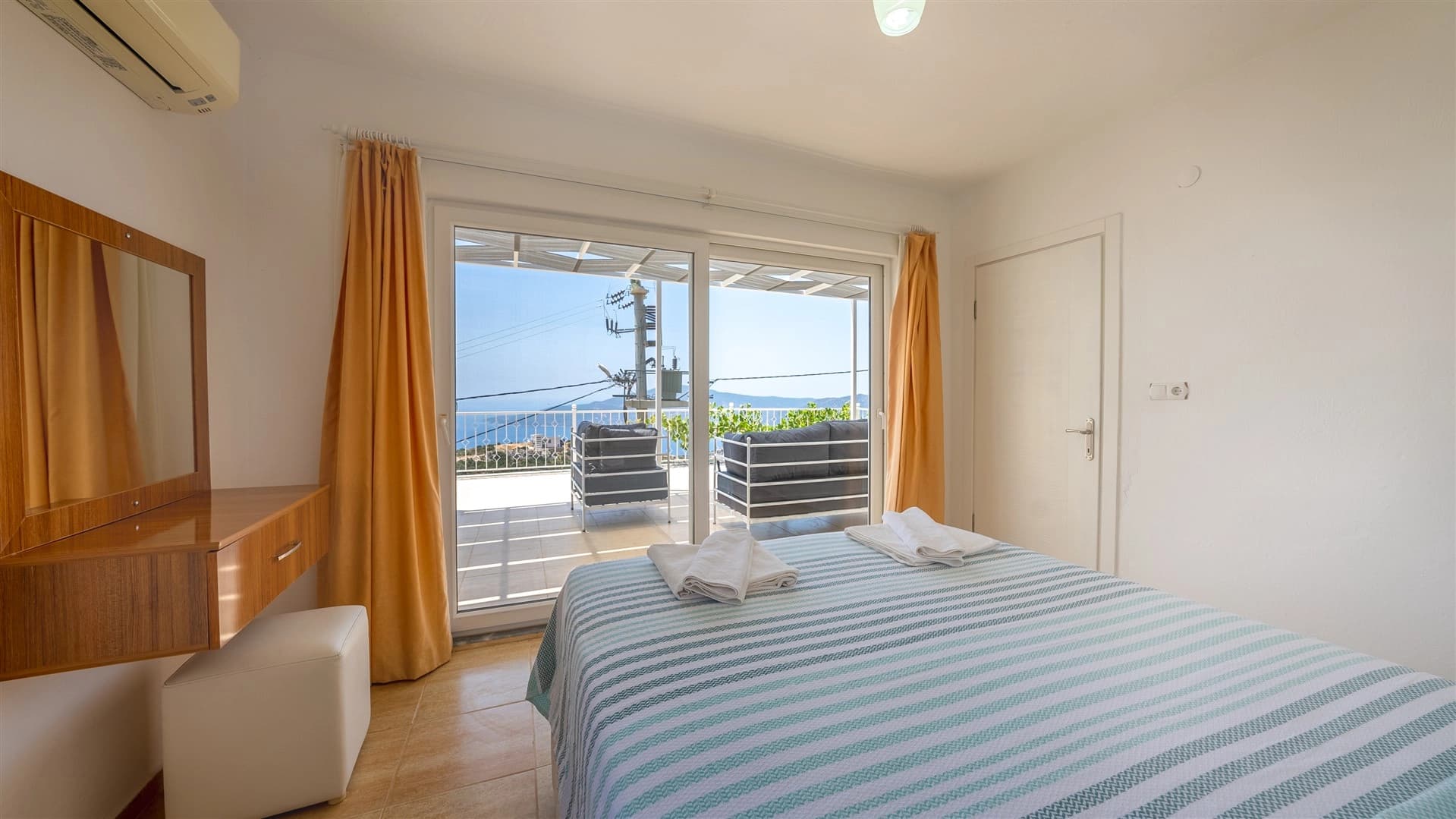 Villa Barış Korunaklı Havuz 16