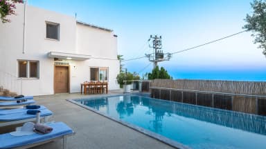 Villa Barış Korunaklı Havuz 70