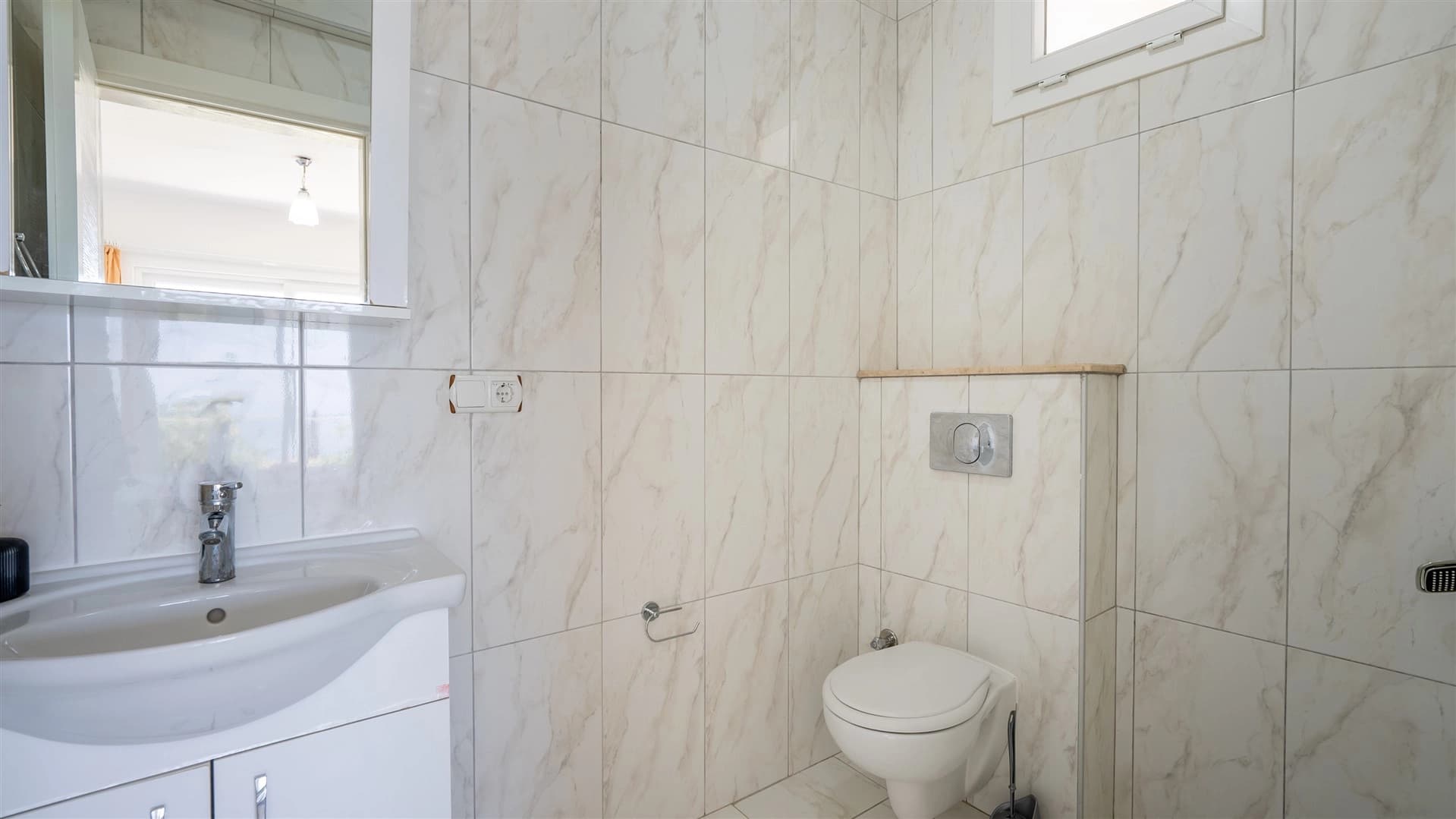 Villa Barış Korunaklı Havuz 64