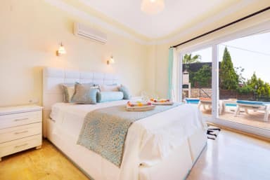 Villa Sultan Evi Korunaklı Havuz 83