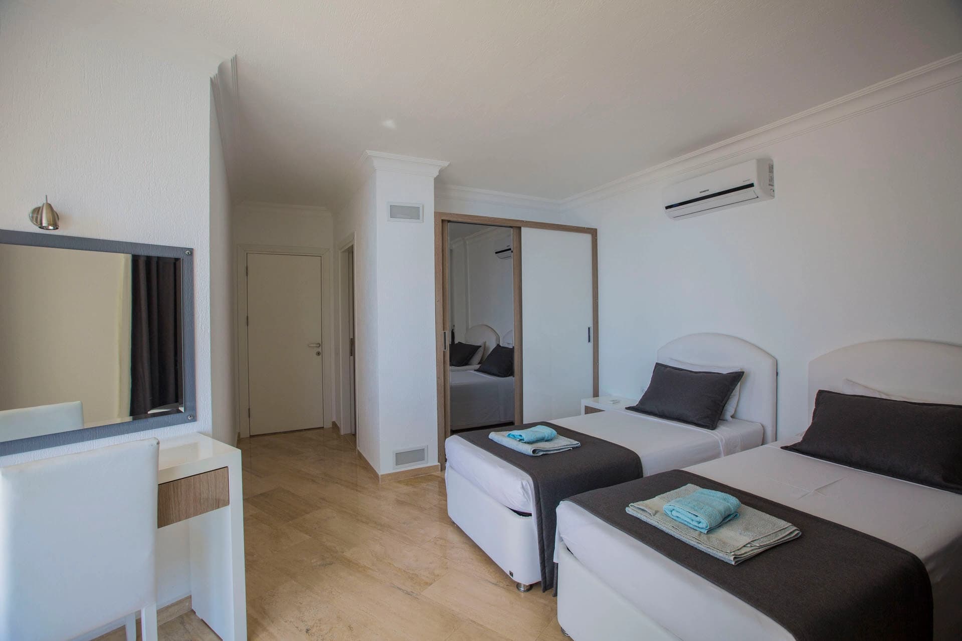 Villa Neptüne Özel Havuzlu 26